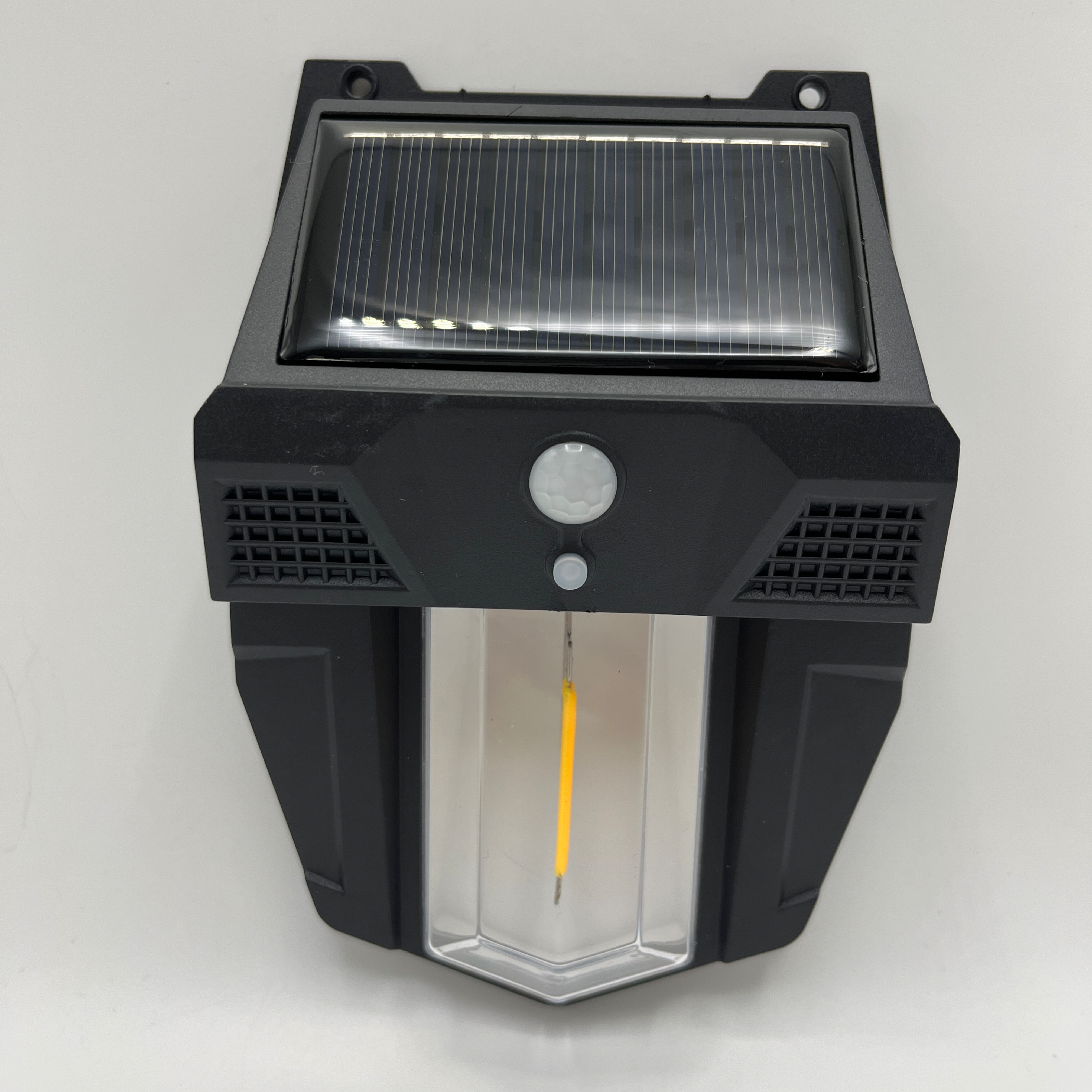 دیوارکوب خورشیدی ۳ رشته LED